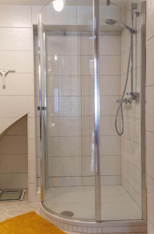 Modern Apartment In The City Center Of Бад Ишл Екстериор снимка
